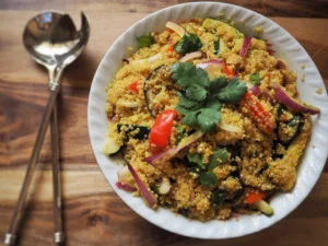 Free quiona salad, vegetable meal
